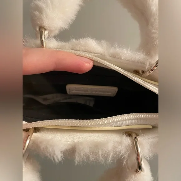 Mini fluffy bag - Picture 3 of 9